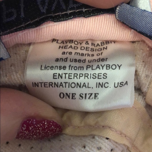 PINK PLAYBOY BUCKET HAT - Picture 4 of 6